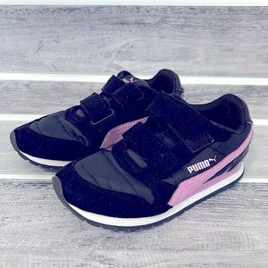 Toddler sneakers shoe size 11